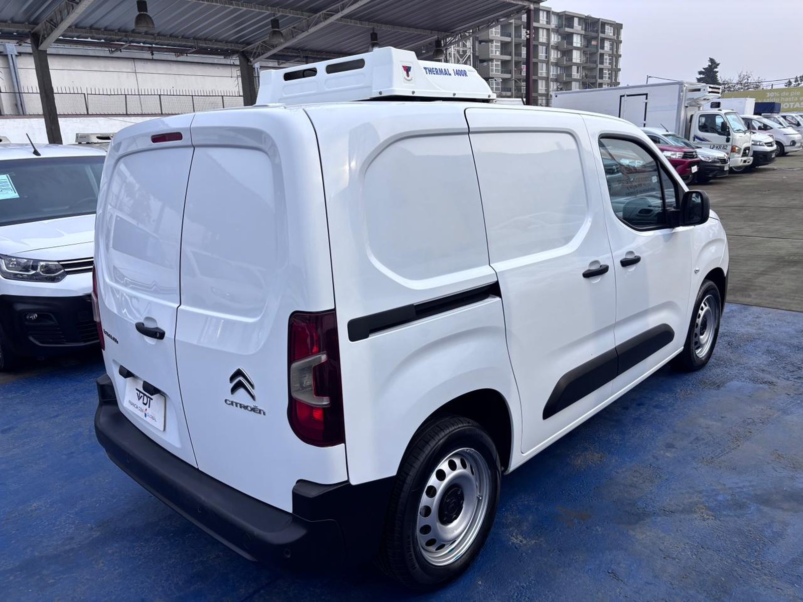 Citroën BERLINGO K9 1.6 2022 - Imagen 8 de 10