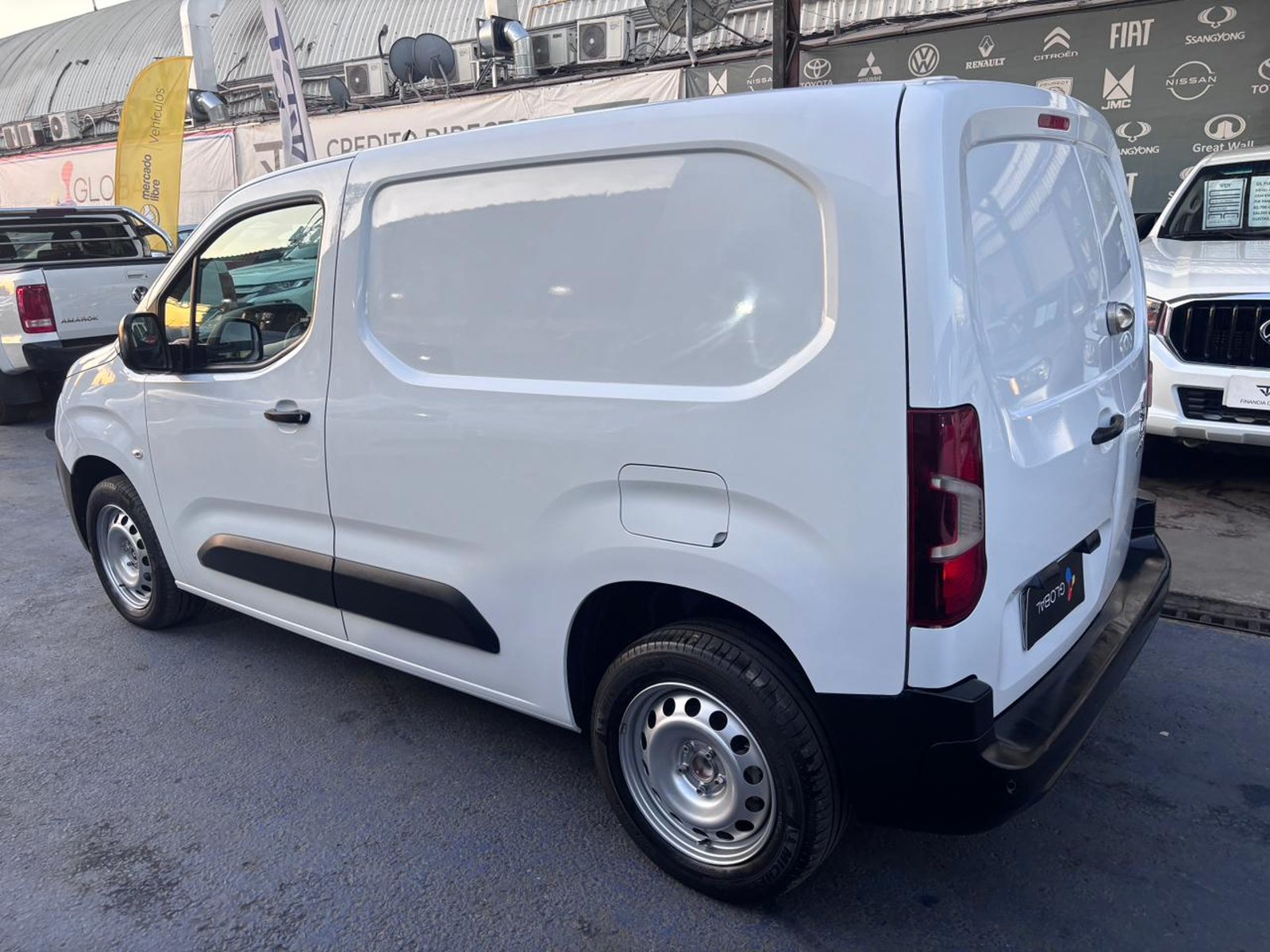 Peugeot PARTNER L1 HDI 1.6 2023 - Imagen 5 de 11