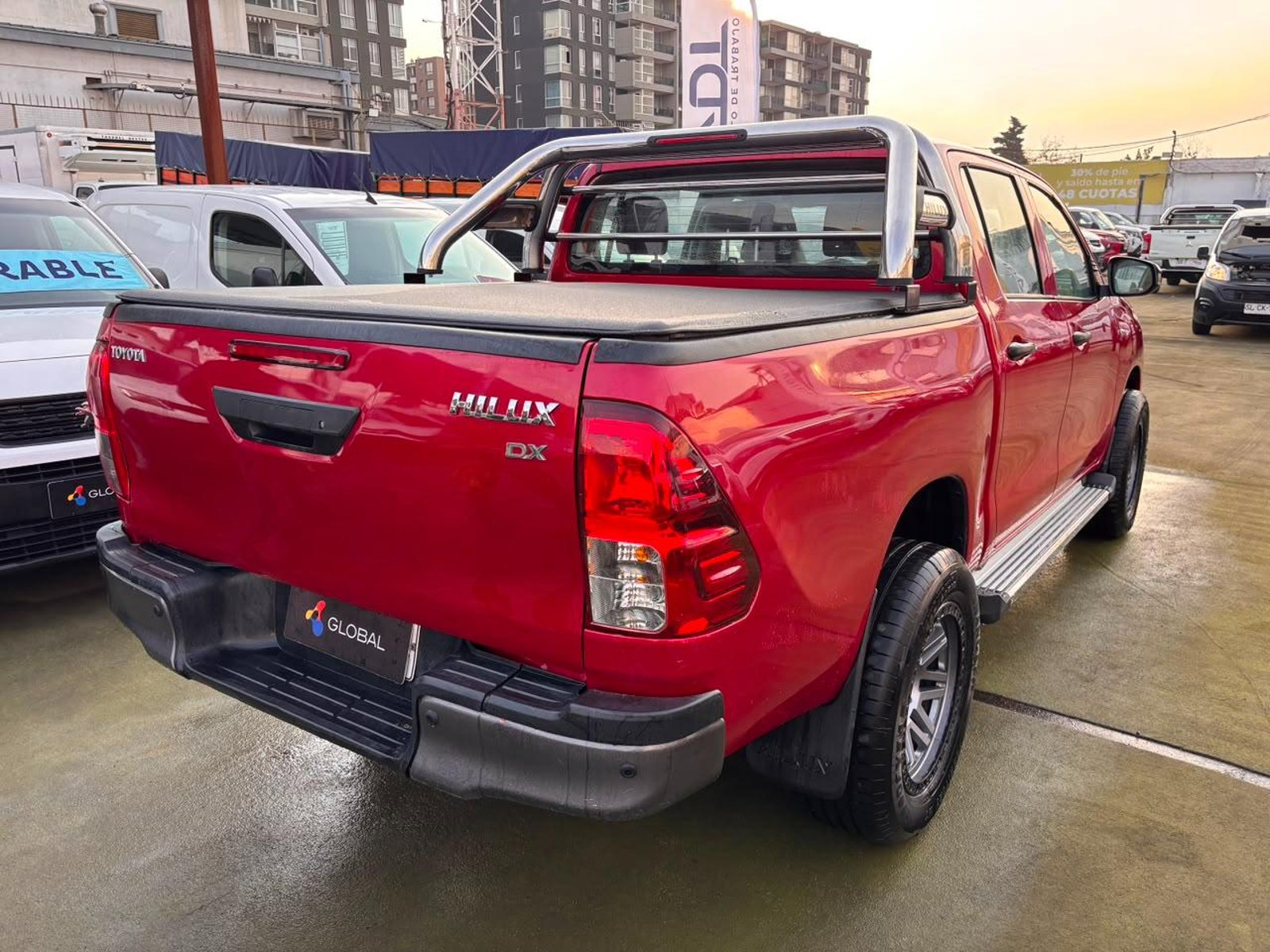 Toyota HILUX DX 2.4 4x2 2023 - Imagen 8 de 10