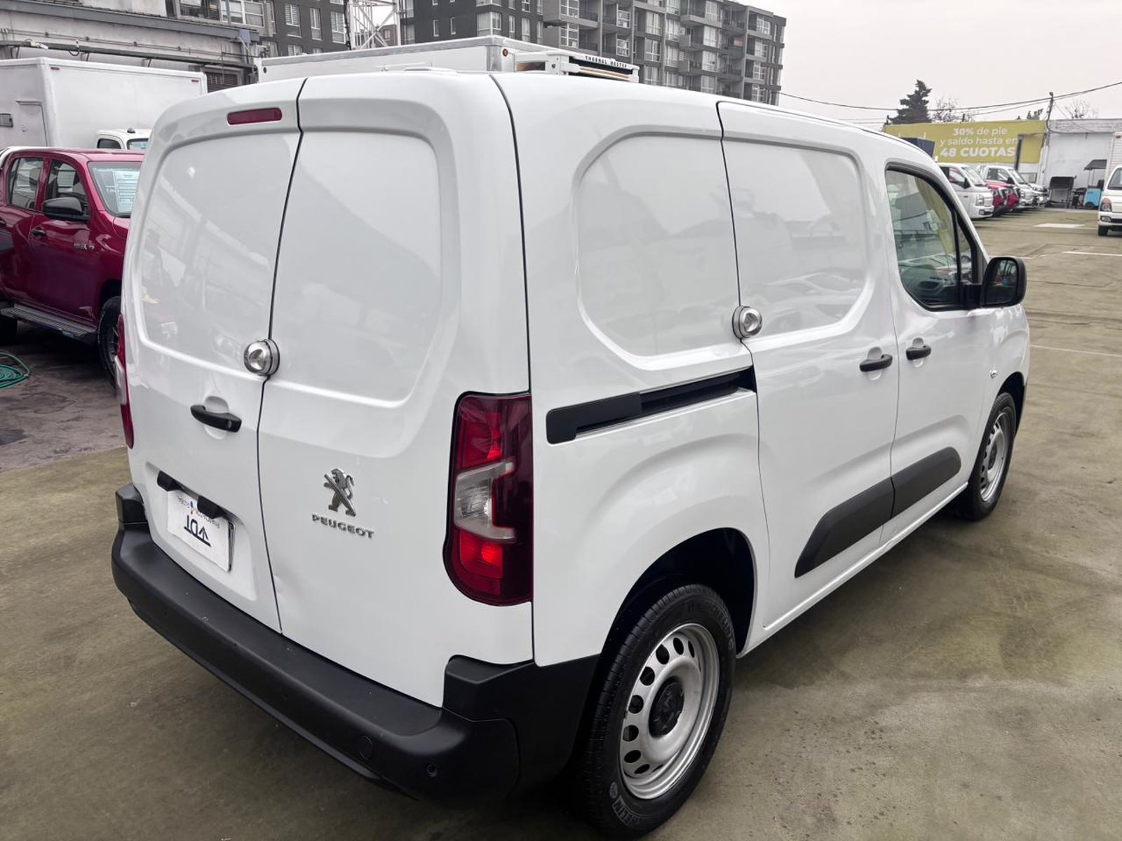 Peugeot PARTNER 2023 - Imagen 8 de 10