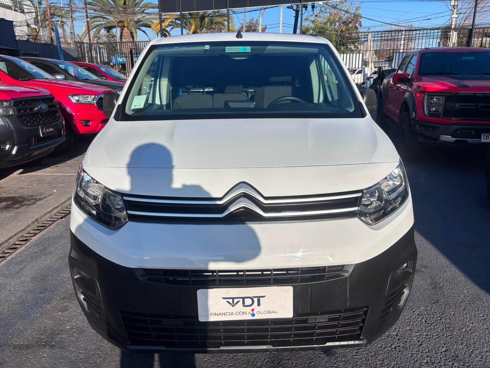 Citroën Berlingo 2024 - Foto 2 de 10
