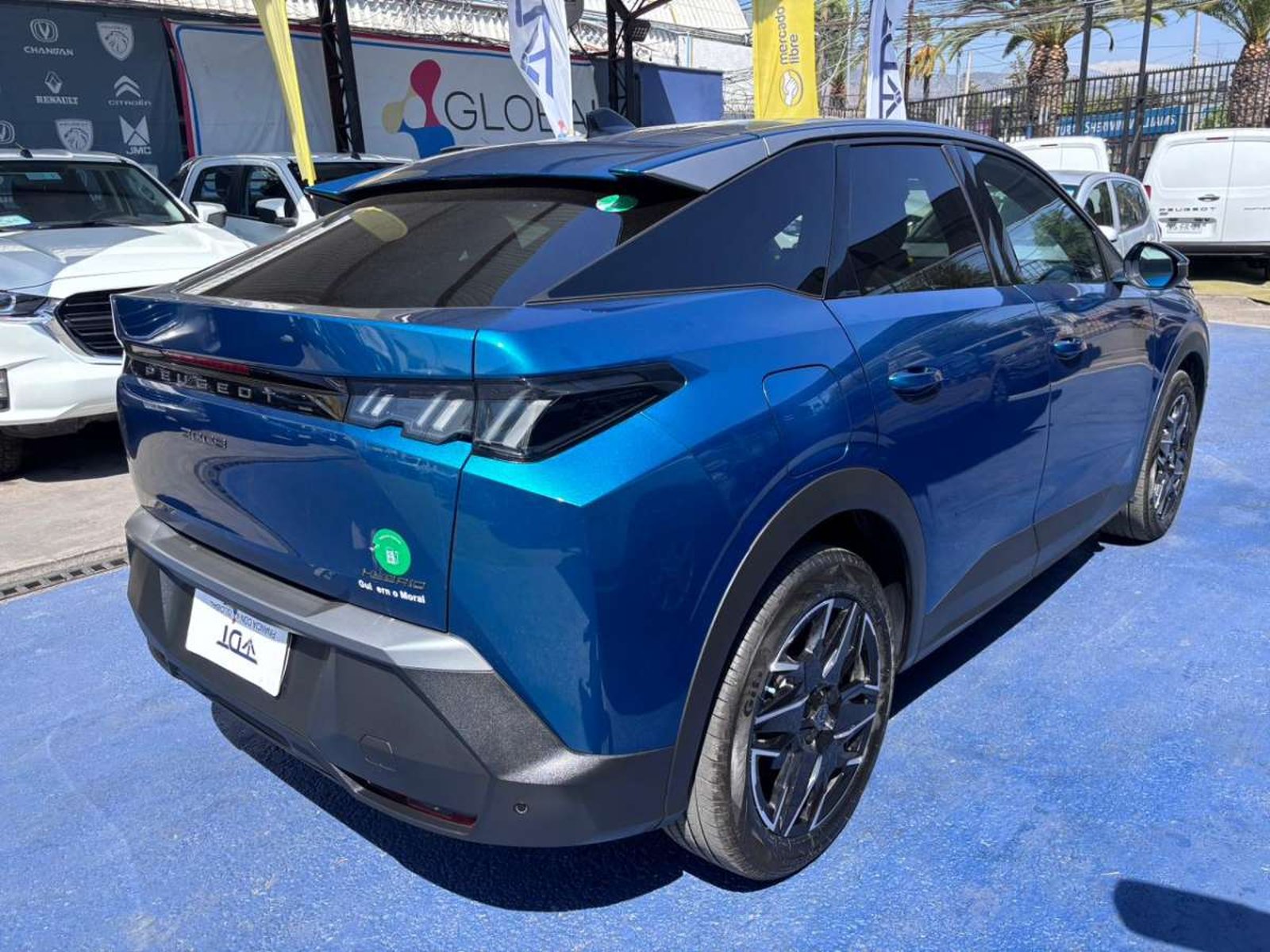 Peugeot 3008 allure 1.2 aut 2025 - Imagen 8 de 10
