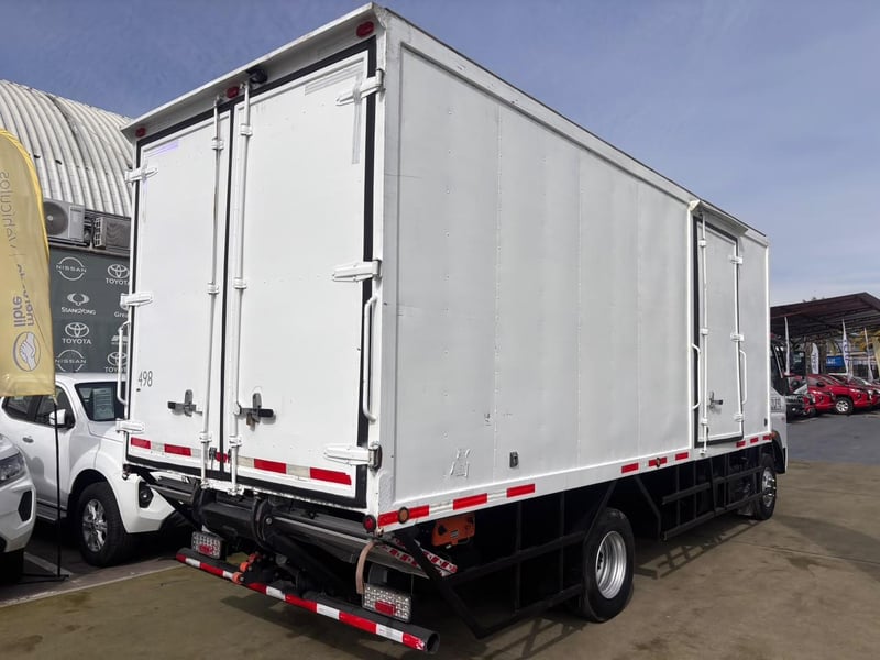 Mitsubishi FUSO 1017 2022 - Imagen 8 de 10