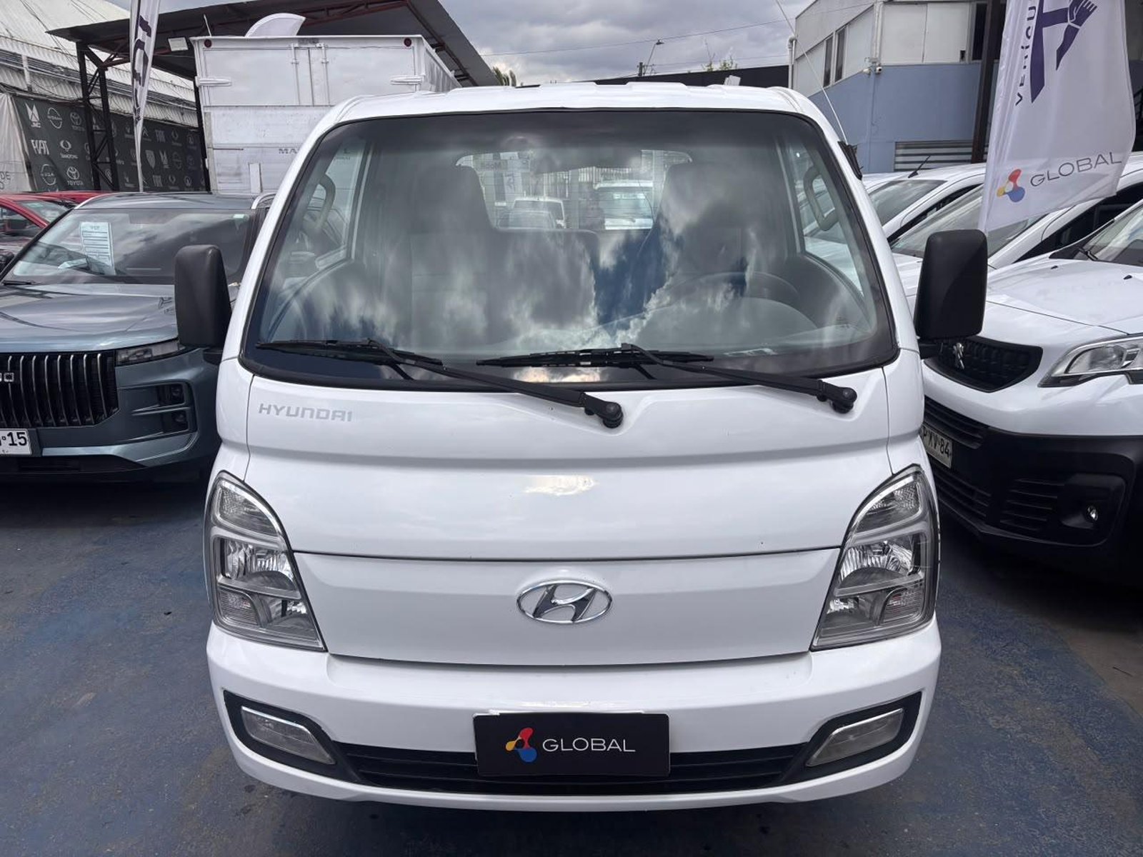 Hyundai PORTER 2023 - Foto 2 de 10