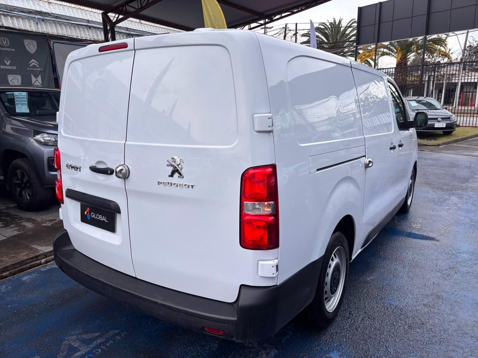 Peugeot EXPERT 2023 - Imagen 8 de 10