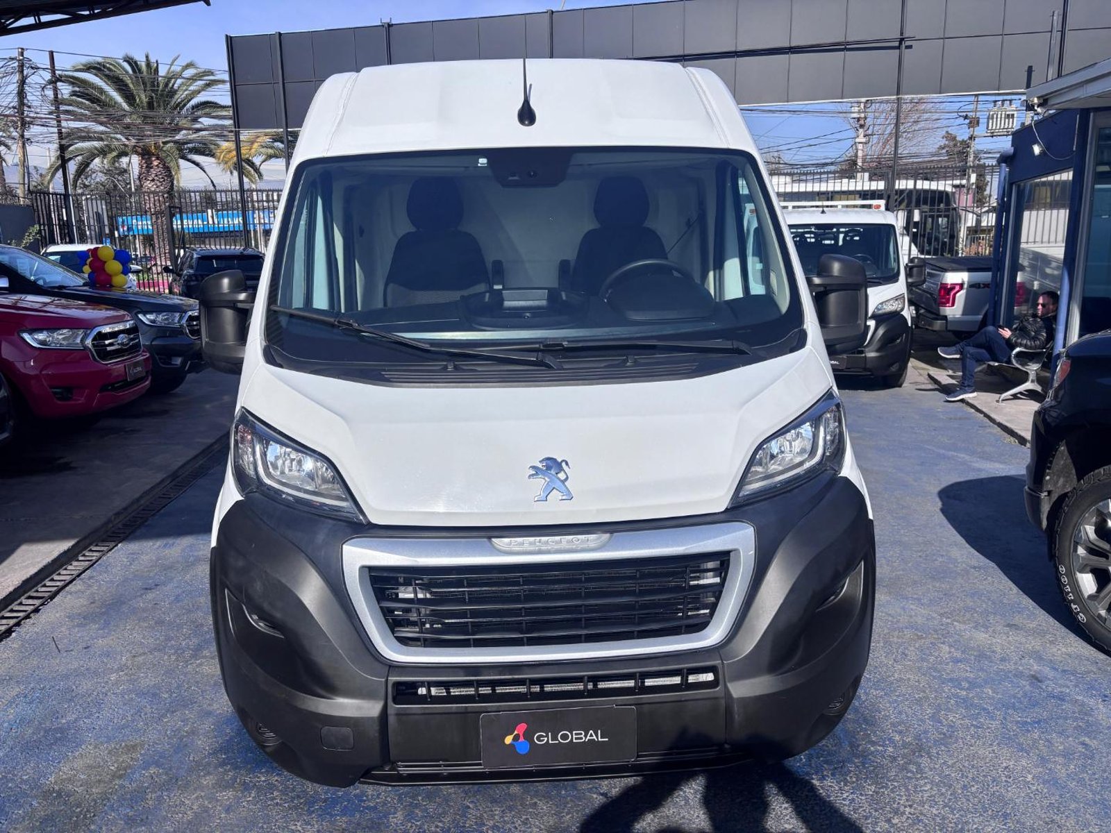 Peugeot Boxer 2025 - Foto 2 de 10