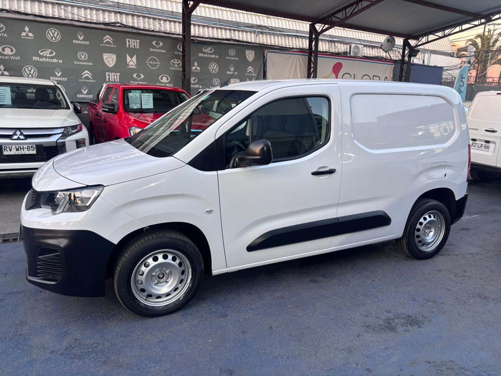Peugeot PARTNER L1 HDI 1.6 2023 - Imagen 4 de 11