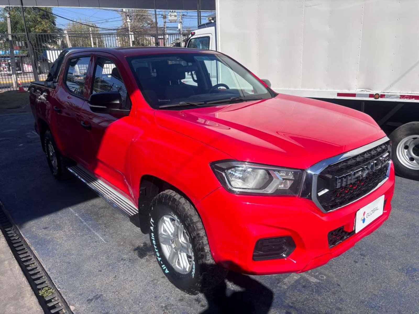 Maxus T60 4WD 2.0 GL 4X4 2024 - Imagen 3 de 10