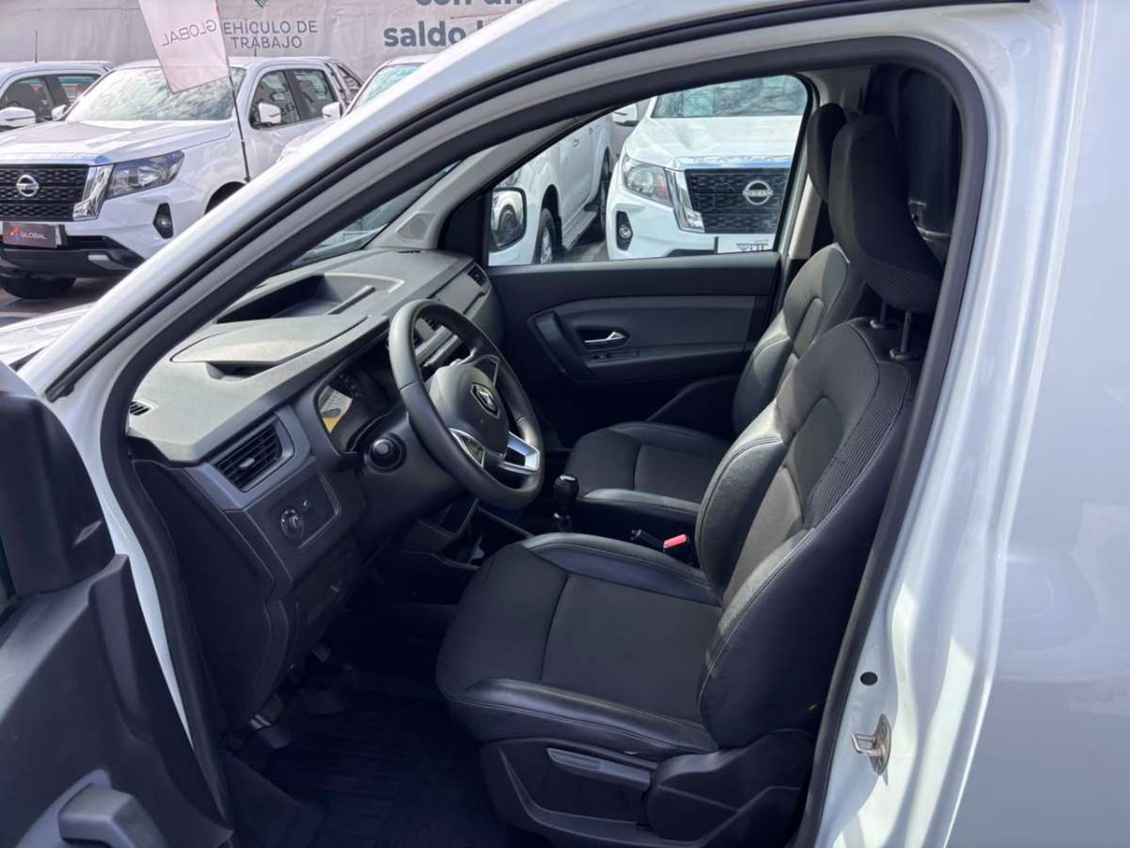 Renault EXPRESS 1.5 2023 - Imagen 10 de 10