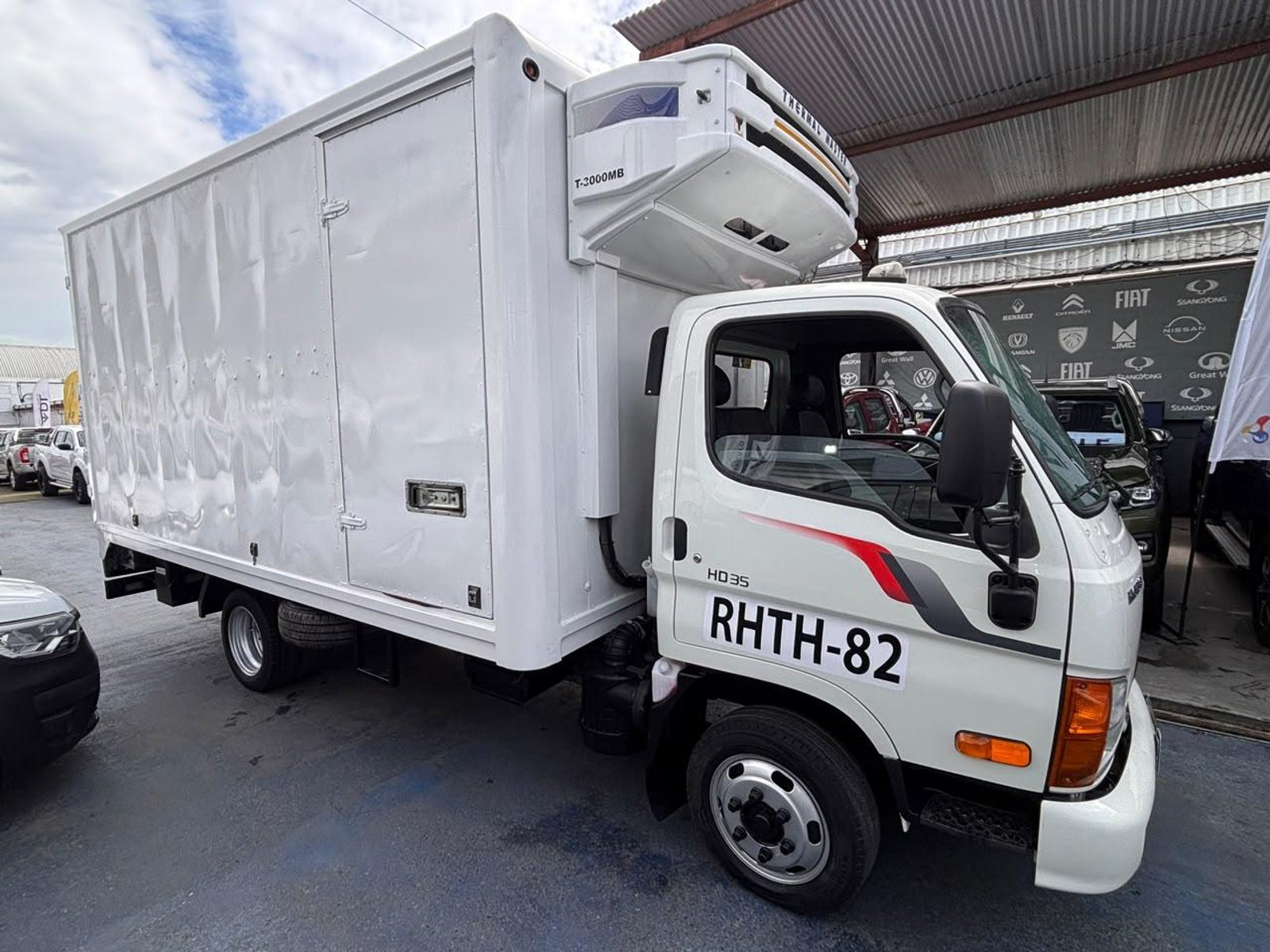 Hyundai HD 35 LWB 2.5 2022 - Foto 5 de 10