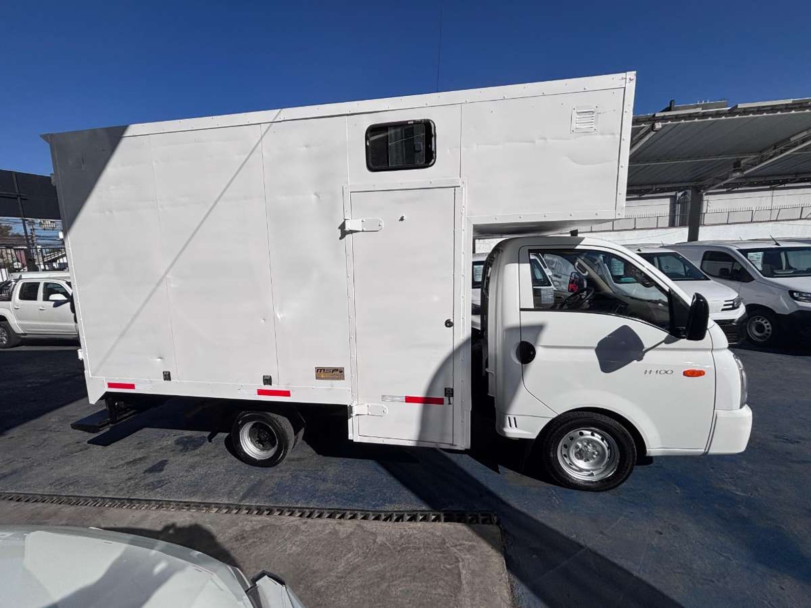 Hyundai PORTER II HI SUPER DOHC 2.5 2022 - Foto 4 de 10