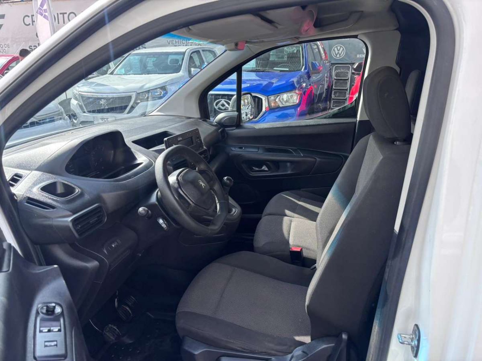 Peugeot PARTNER HDI 92 L1 1.6 2022 - Imagen 10 de 10