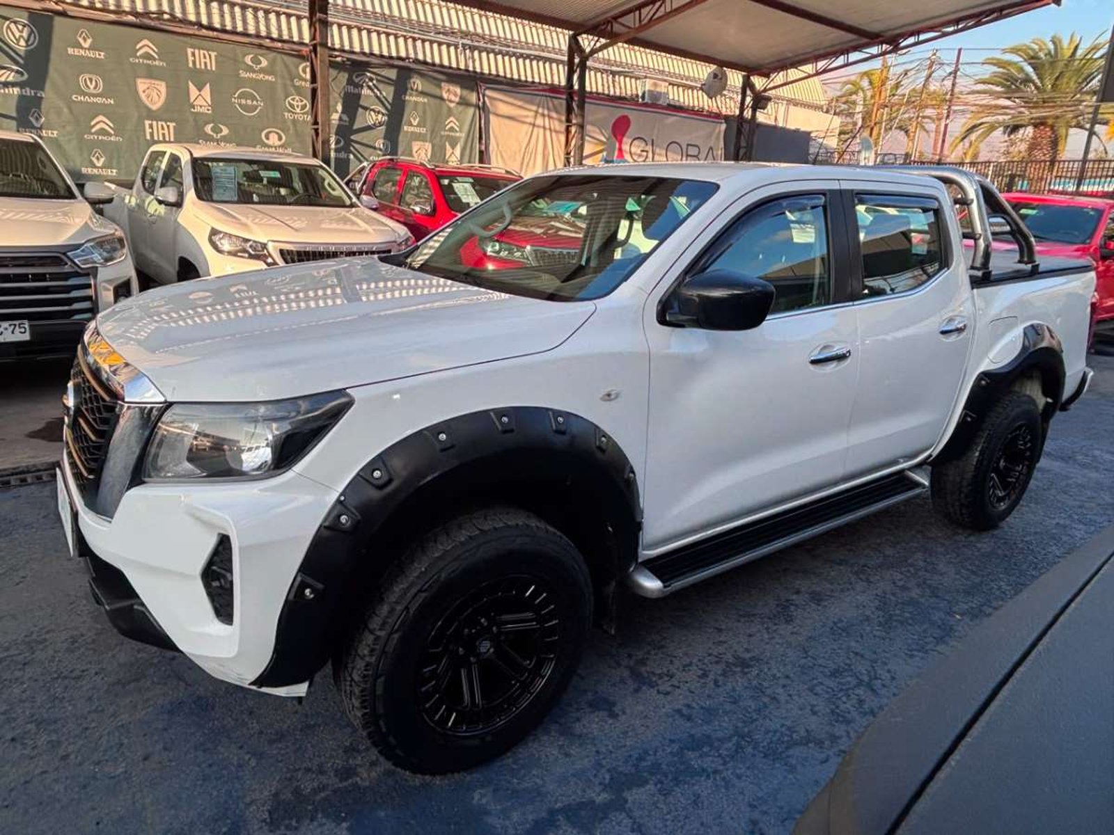 Nissan NAVARA 2021 - Foto 5 de 10