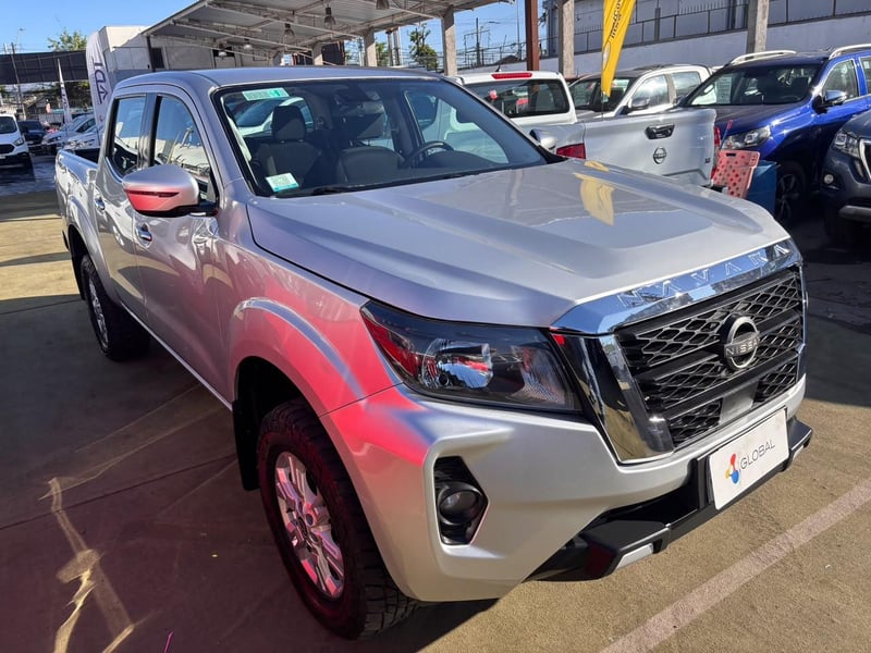 Nissan NAVARA XE 4X4 2.3 2023 - Imagen 3 de 10