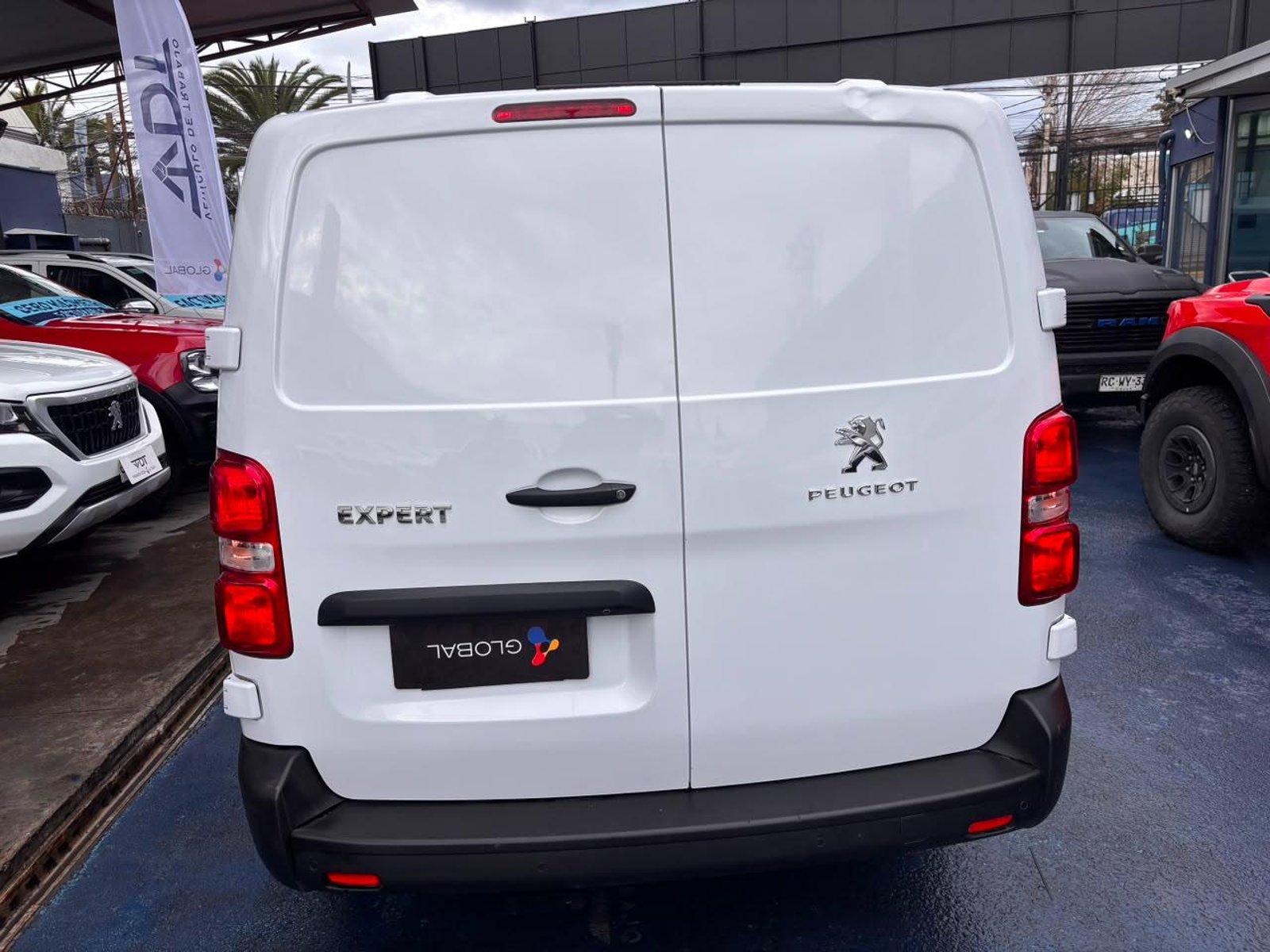Peugeot EXPERT 2023 - Imagen 7 de 10