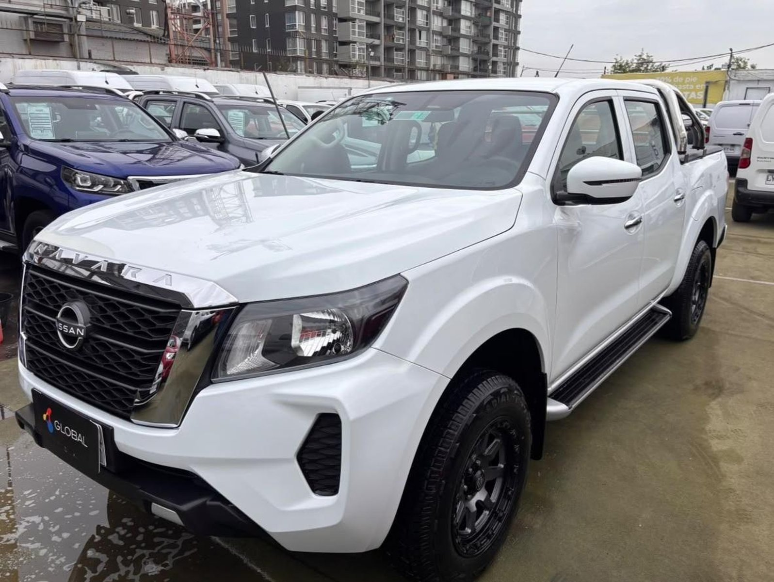 Nissan NAVARA D CAB 2.3 xe 4x2 2024