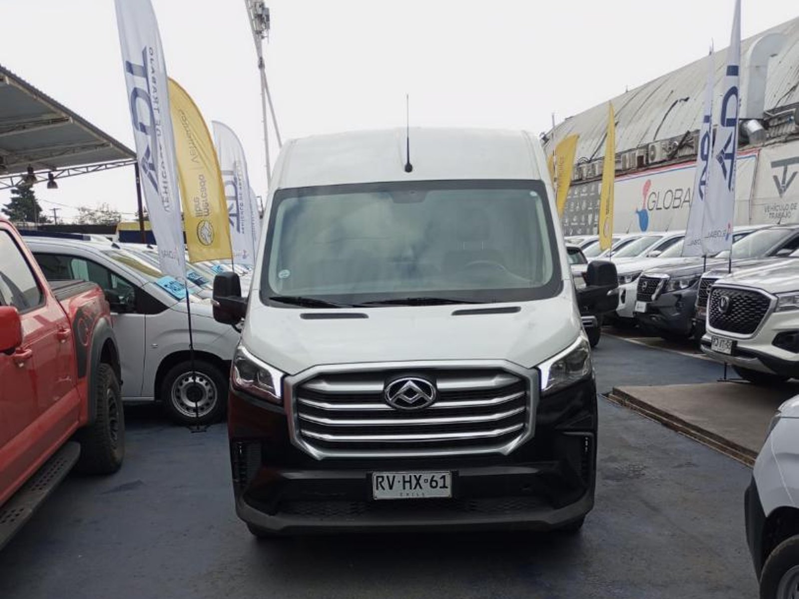 Maxus Deliver 9 2022 - Foto 4 de 10