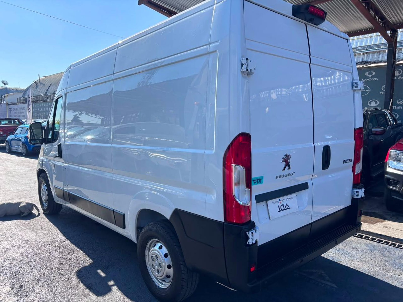 Peugeot BOXER - FURGON 2023 - Imagen 6 de 10