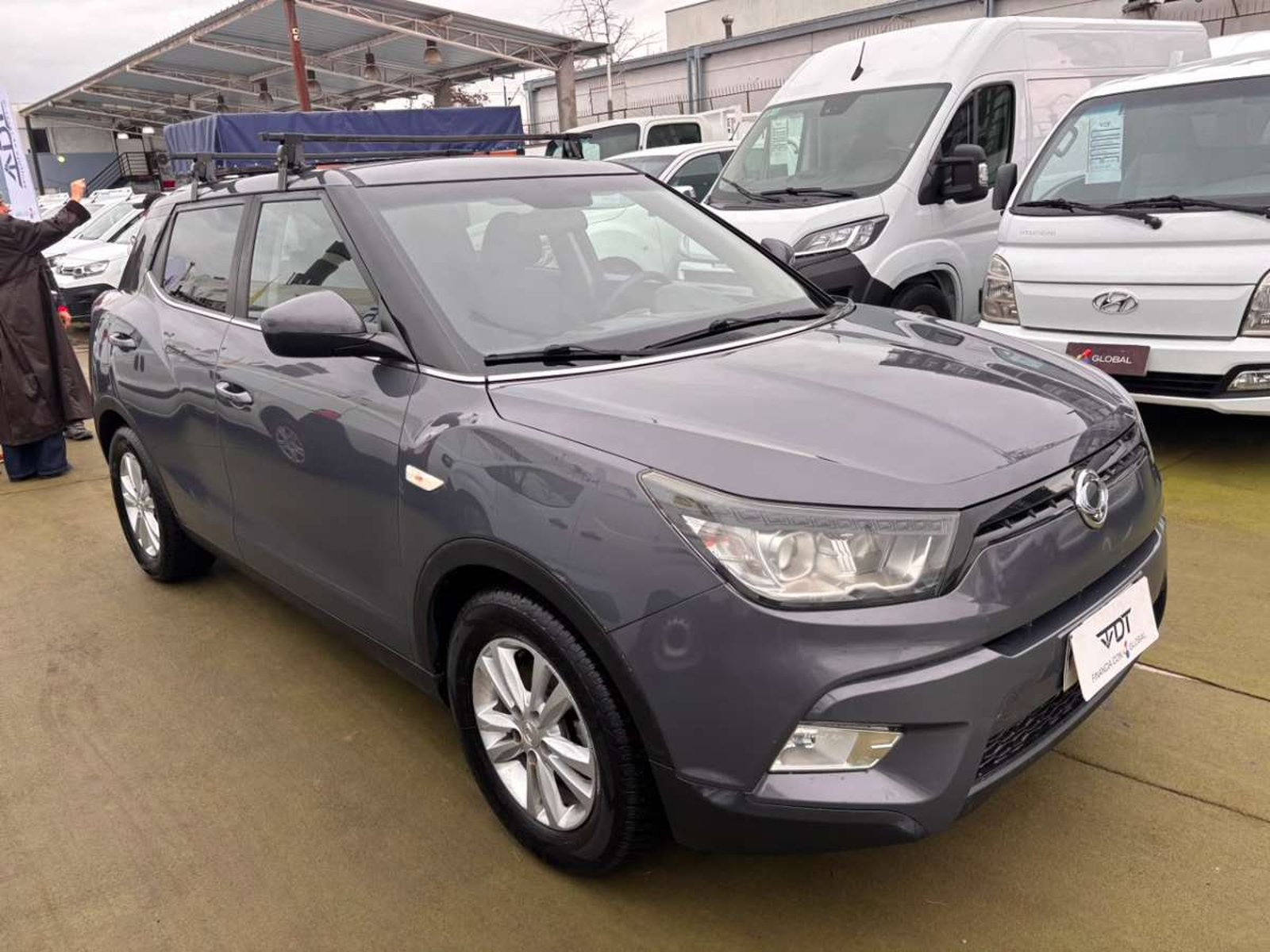 SsangYong TIVOLI 1.6 2018 - Imagen 3 de 10