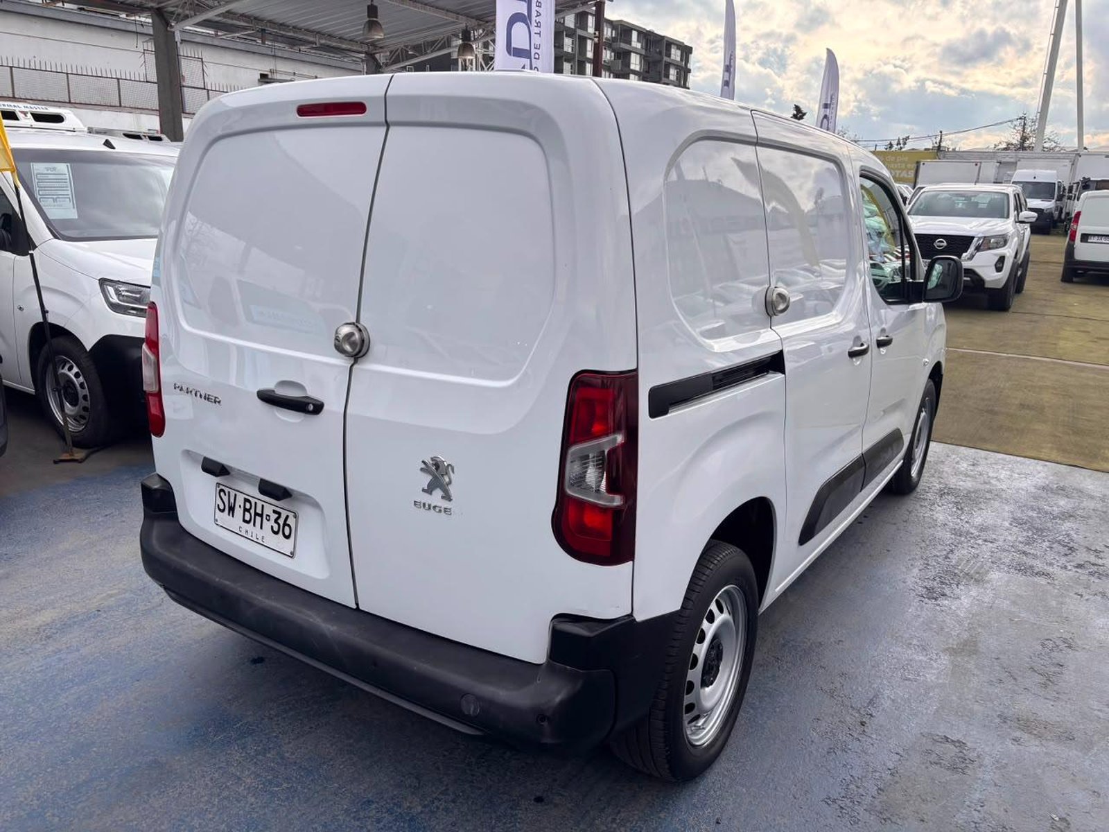 Peugeot PARTNER 2023 - Imagen 8 de 10