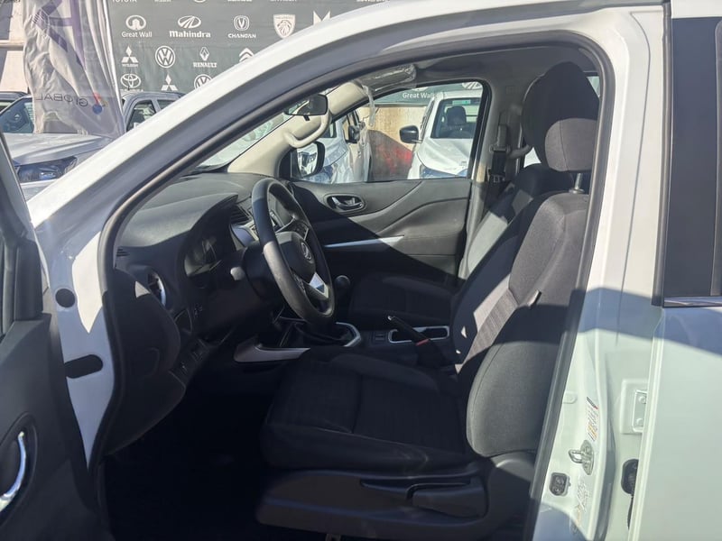 Nissan NAVARA 2024 - Imagen 10 de 10