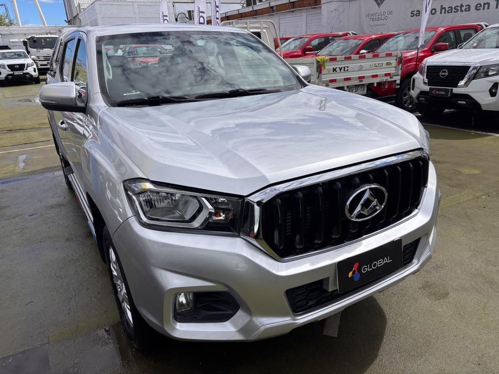Maxus T60 GL 2.0L 4X2 6MT 2023 - Foto 3 de 10