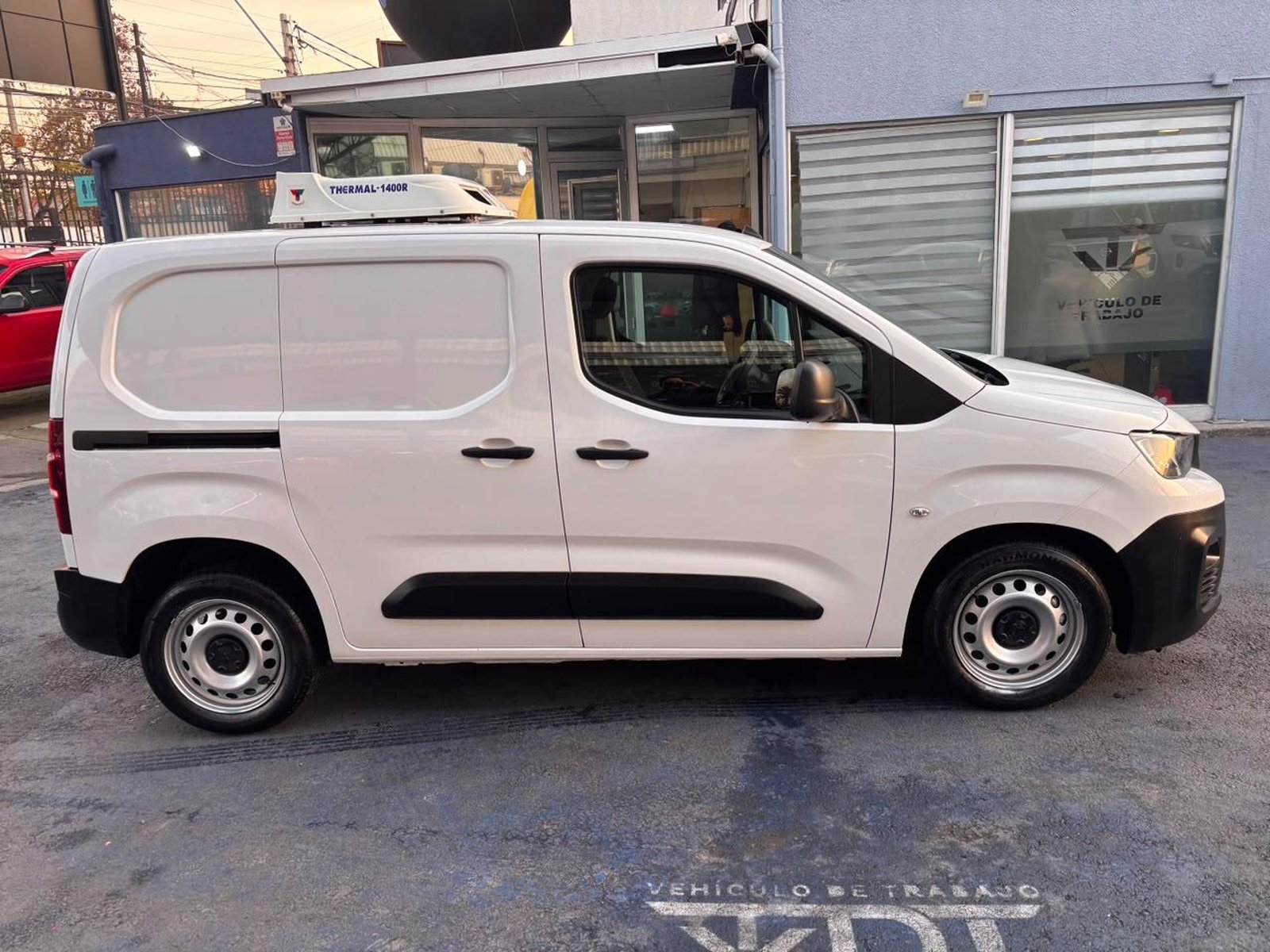 Peugeot PARTNER 2022 - Foto 4 de 10