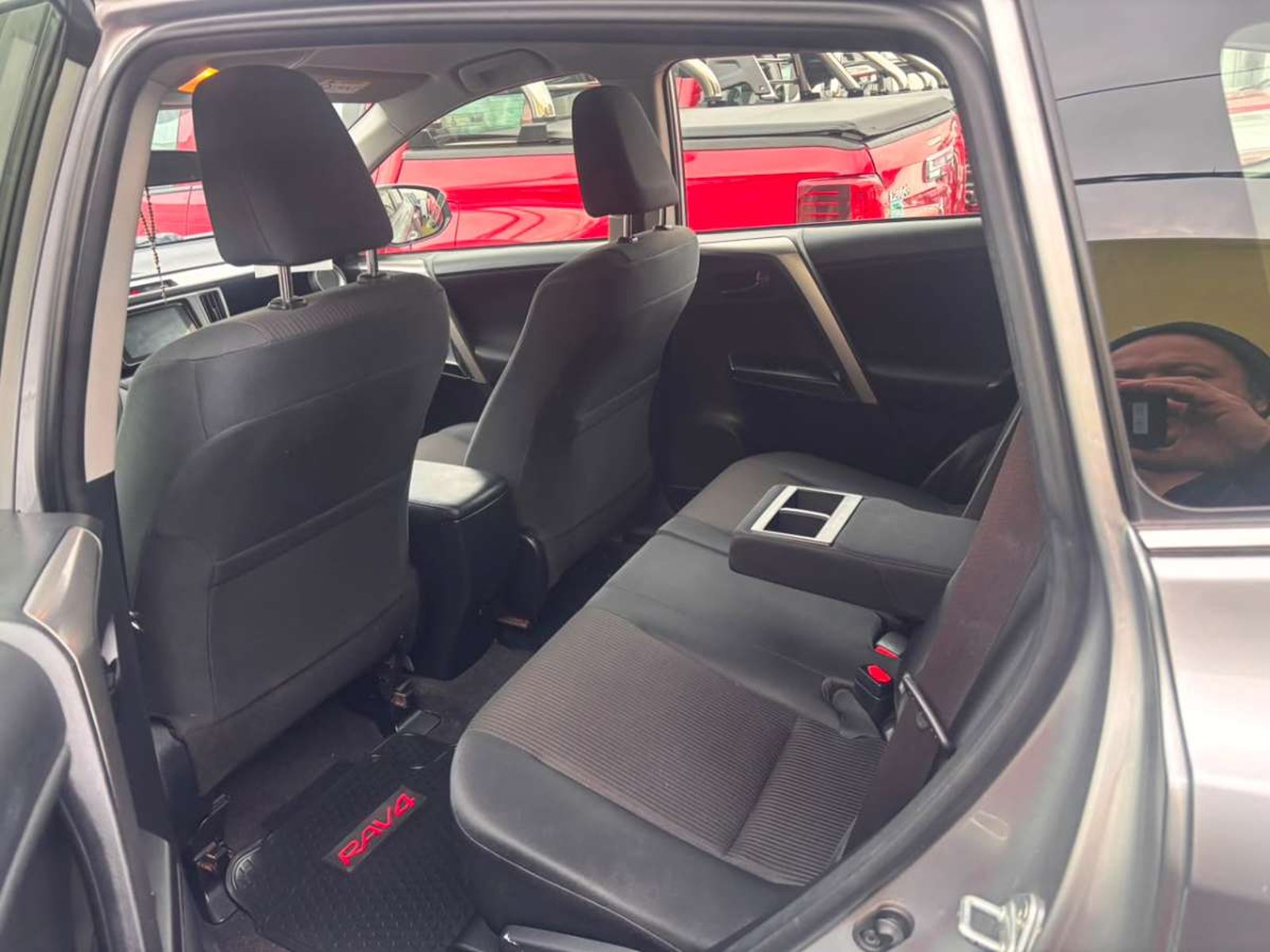 Toyota RAV 4 2019 - Imagen 8 de 10