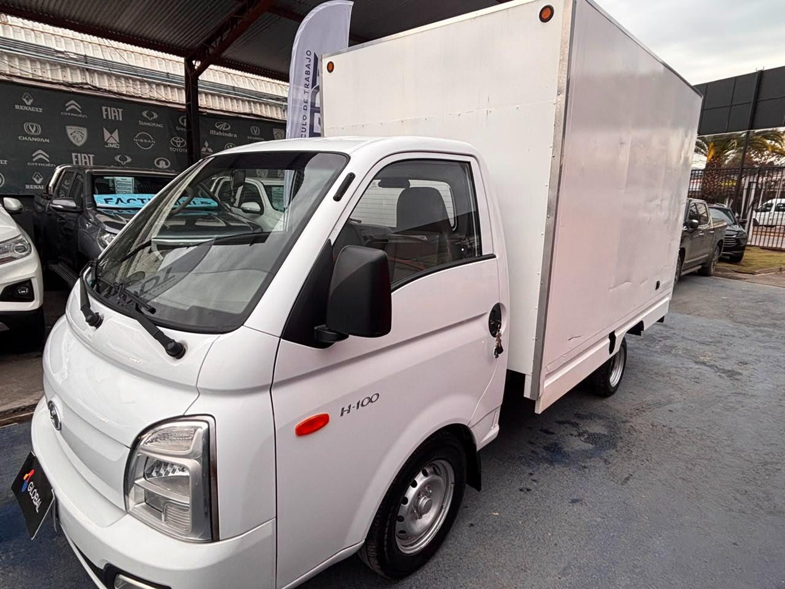 Hyundai PORTER 2022 - Foto 5 de 10