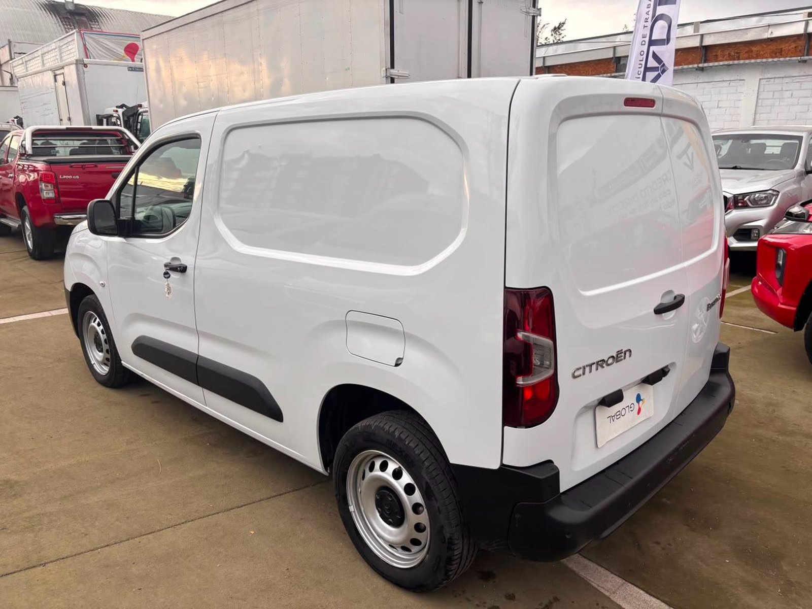 Citroën Berlingo 2025 - Imagen 6 de 10