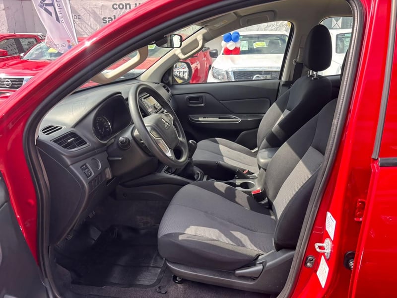 Mitsubishi L200 KATANA CRM 4X4 2.4 Diesel 2022 - Imagen 10 de 10