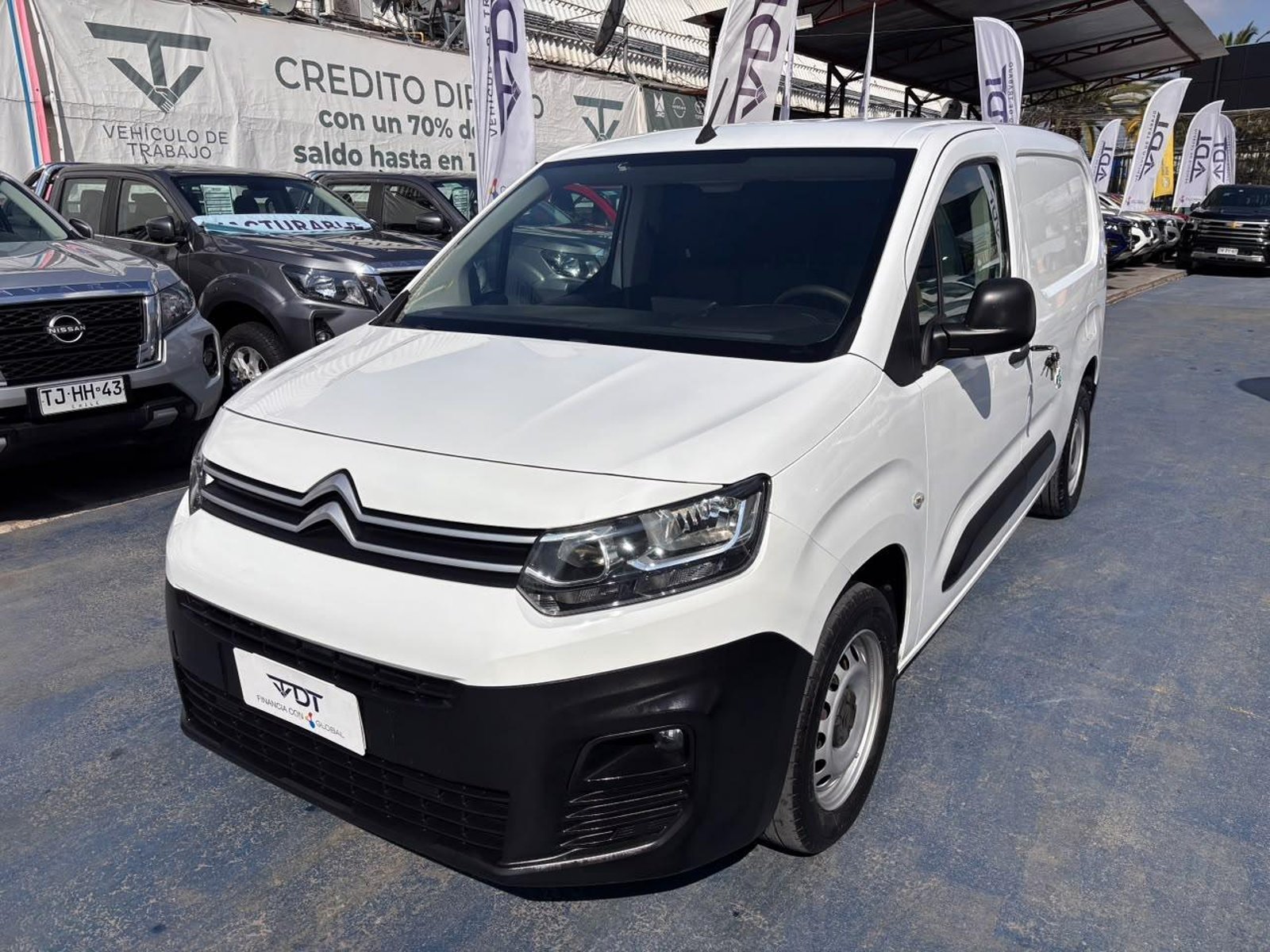 Citroën Berlingo XL 1.6 Diesel 2021 - Foto 3 de 10