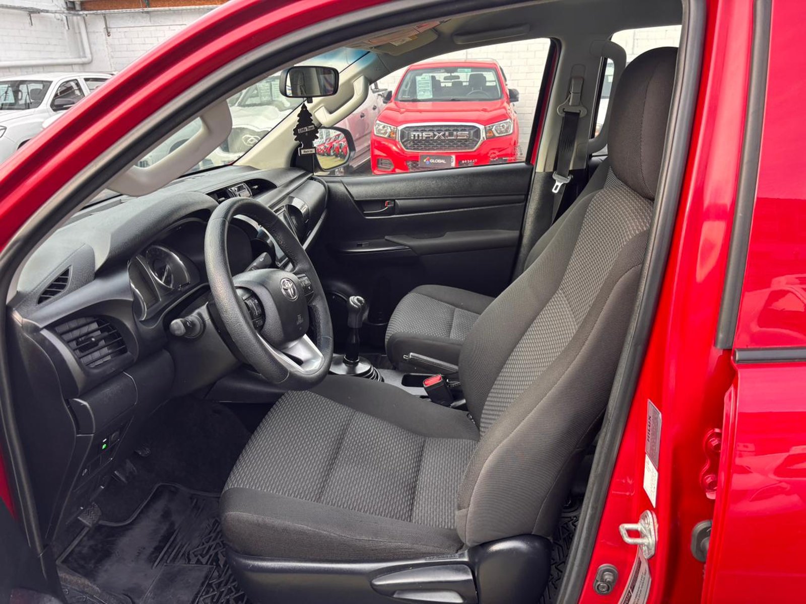 Toyota HILUX DX 2.4 4x4 2025 - Imagen 10 de 10
