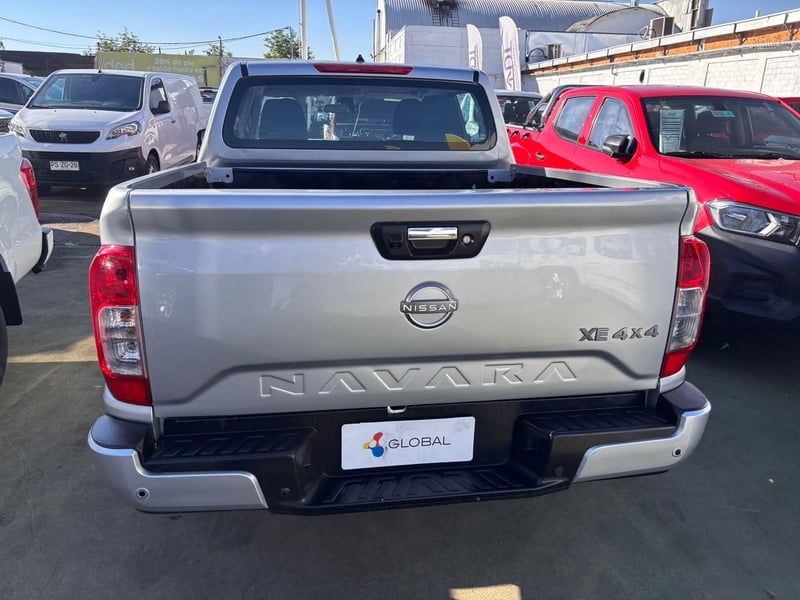 Nissan NAVARA XE 4X4 2.3 2023 - Imagen 7 de 10