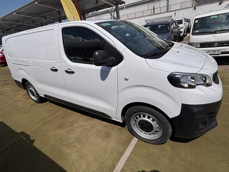 Peugeot EXPERT Premium Long 2.0 HDi 2023 - Imagen 5 de 10