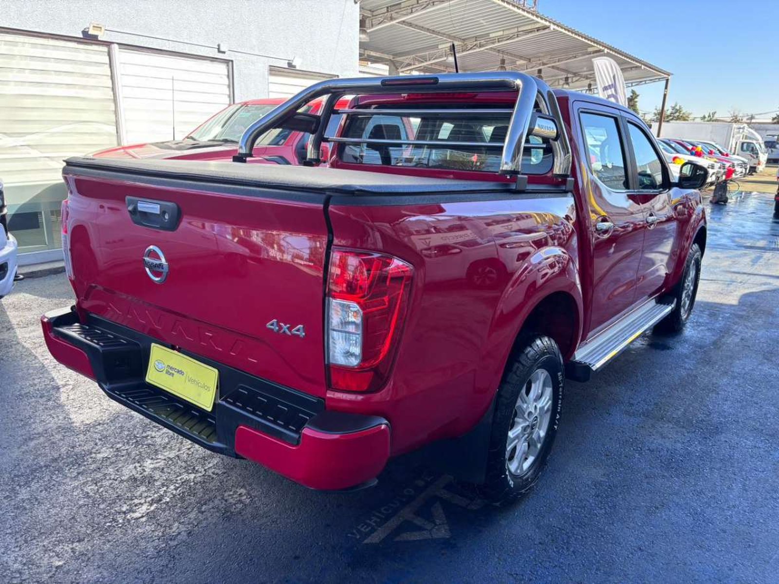 Nissan NAVARA D CAB 4X4 2.3 AT XE AT 4X4 2022 - Imagen 8 de 10