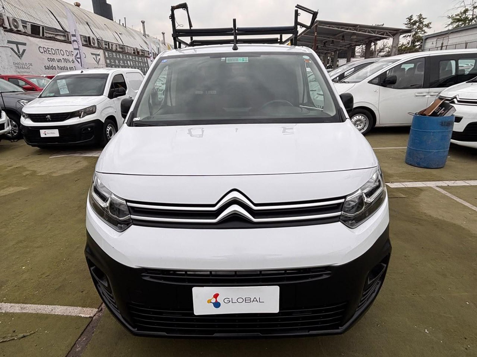 Citroën Berlingo 2024 - Foto 2 de 10