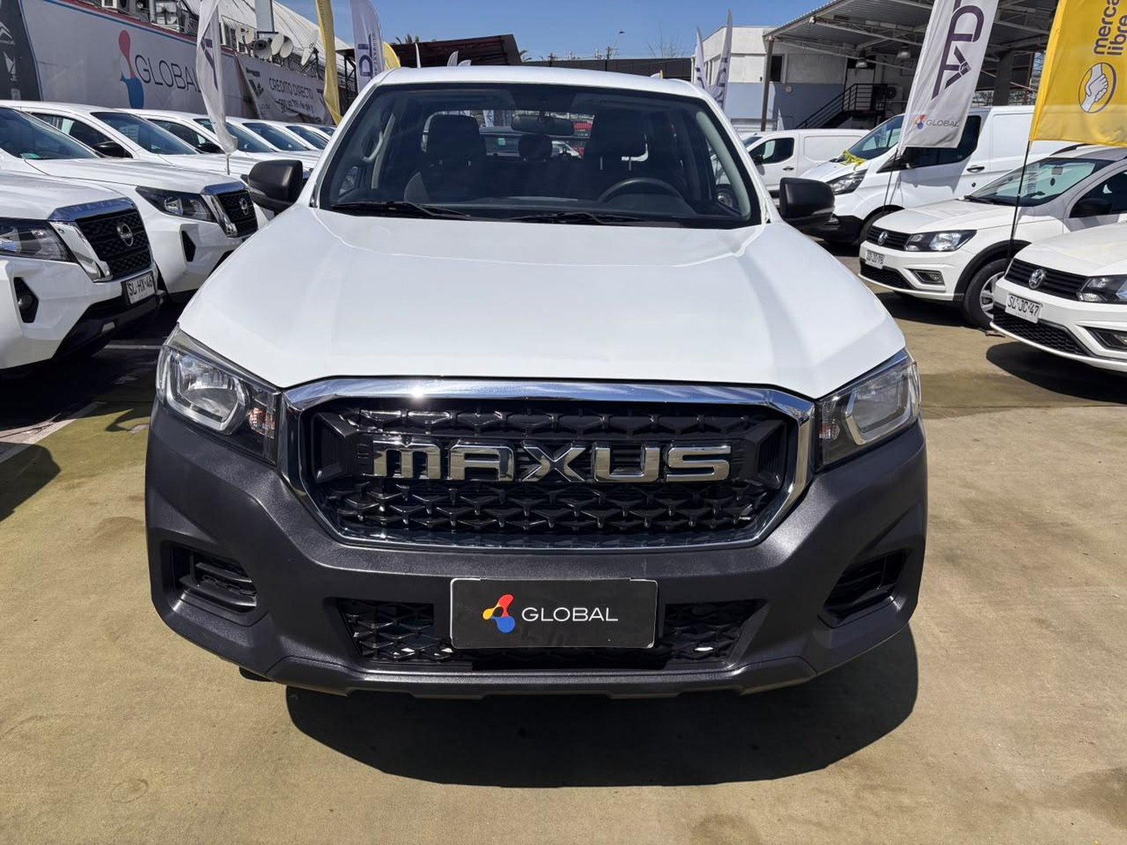 Maxus T60 2.8 DX DIESEL DOB. CAB 4X2 6MT 4P 2024 - Foto 2 de 10