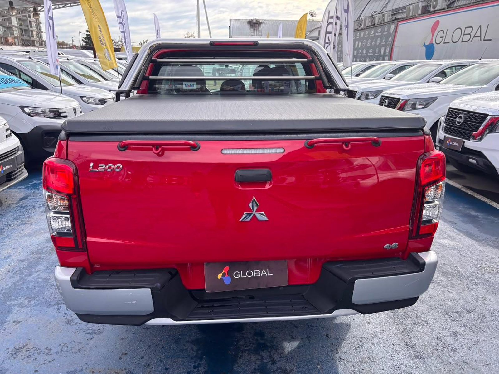 Mitsubishi L200 2023 - Imagen 7 de 10