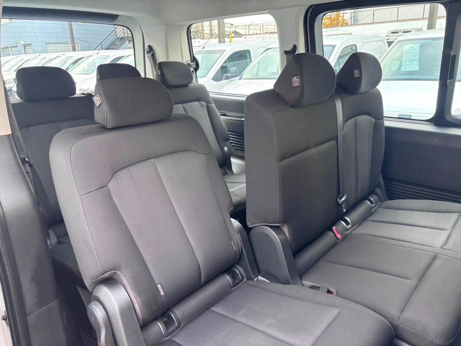 Hyundai Staria Premium 2.2 CRDi 2023 - Imagen 9 de 10