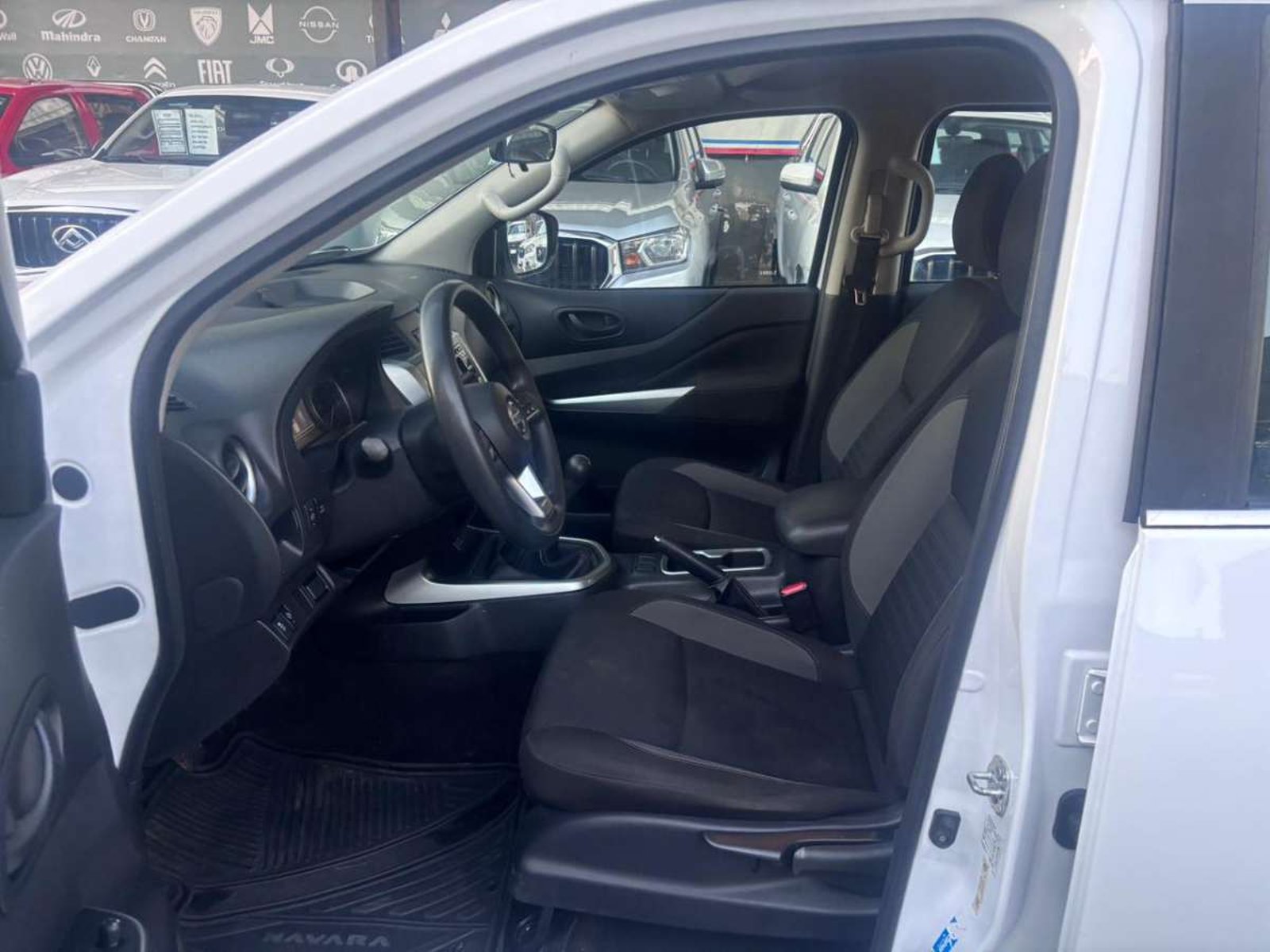 Nissan NAVARA D CAB 2.3 SE 4X2 2023 - Imagen 7 de 7