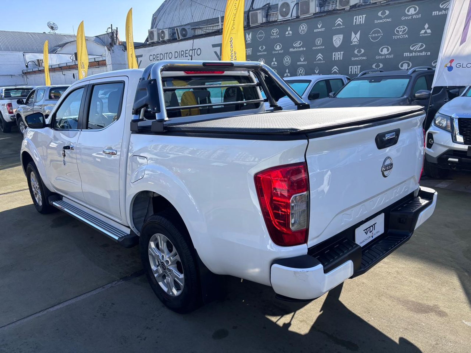 Nissan NAVARA XE 4X2 2.3 DIESEL 2023 - Imagen 6 de 10