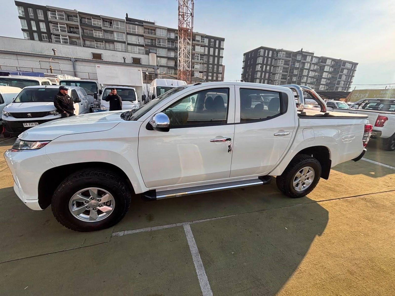 Mitsubishi L200 Katana 2.4 4x2 MT 2021 - Imagen 5 de 10