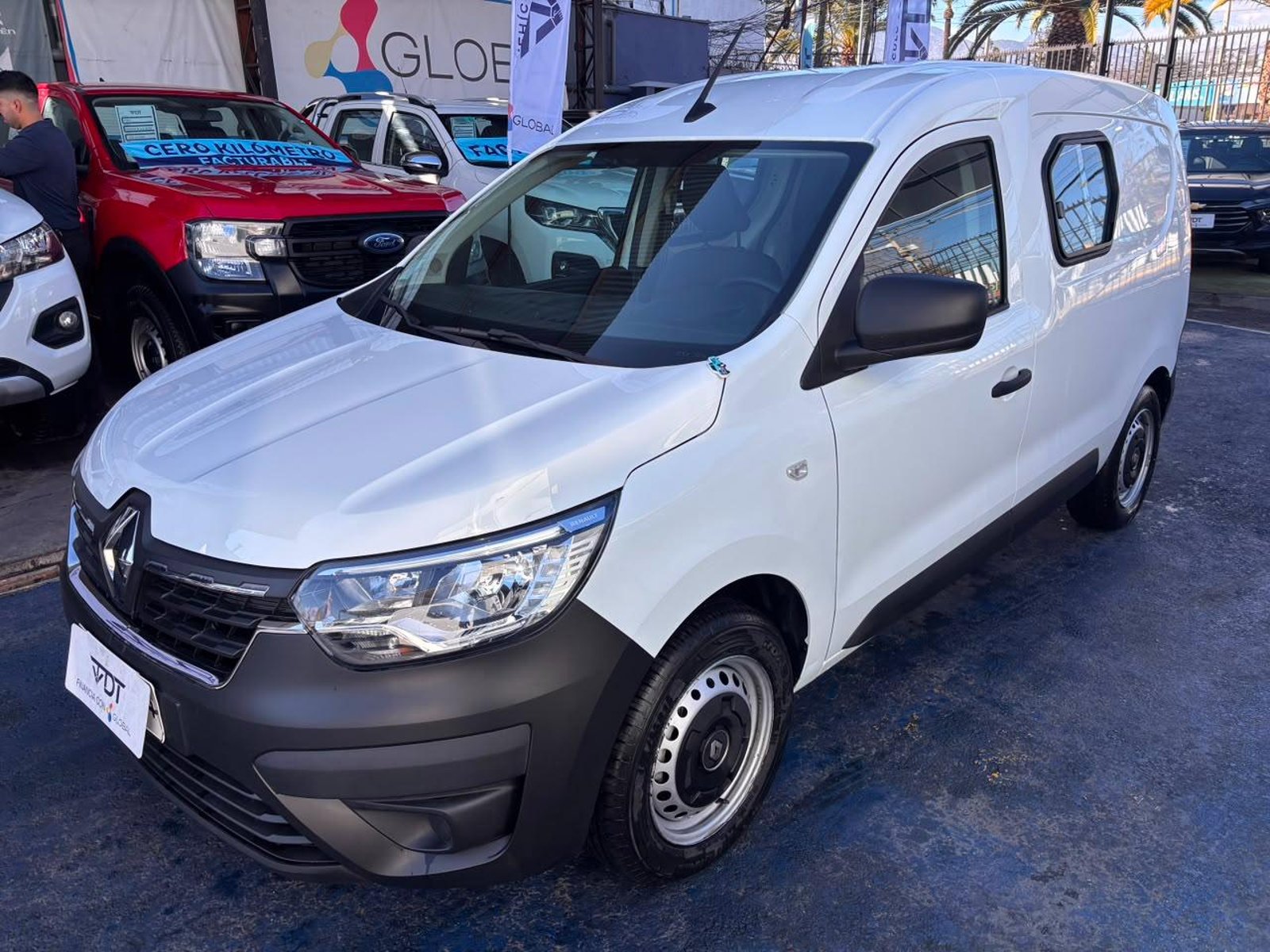 Renault Express 2023 - Foto 3 de 11