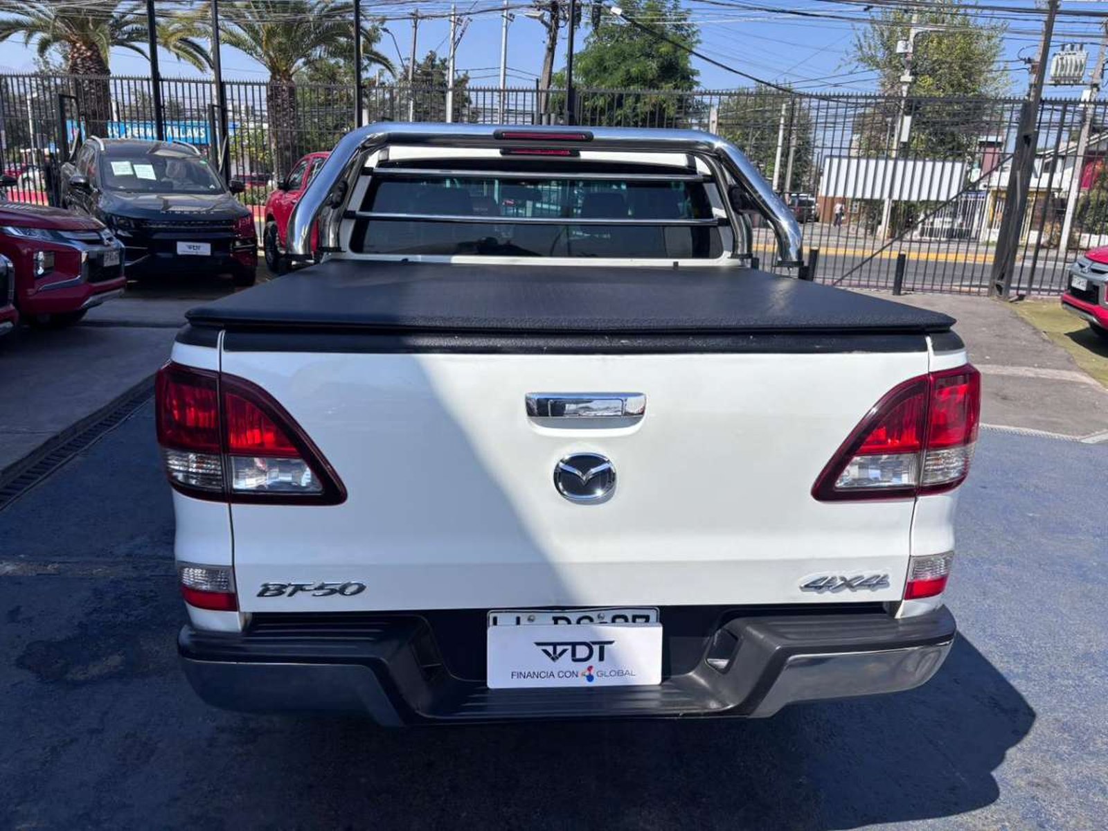 Mazda NEW BT 50 DCAB SDX 4X4 2.2 2020 - Imagen 7 de 10