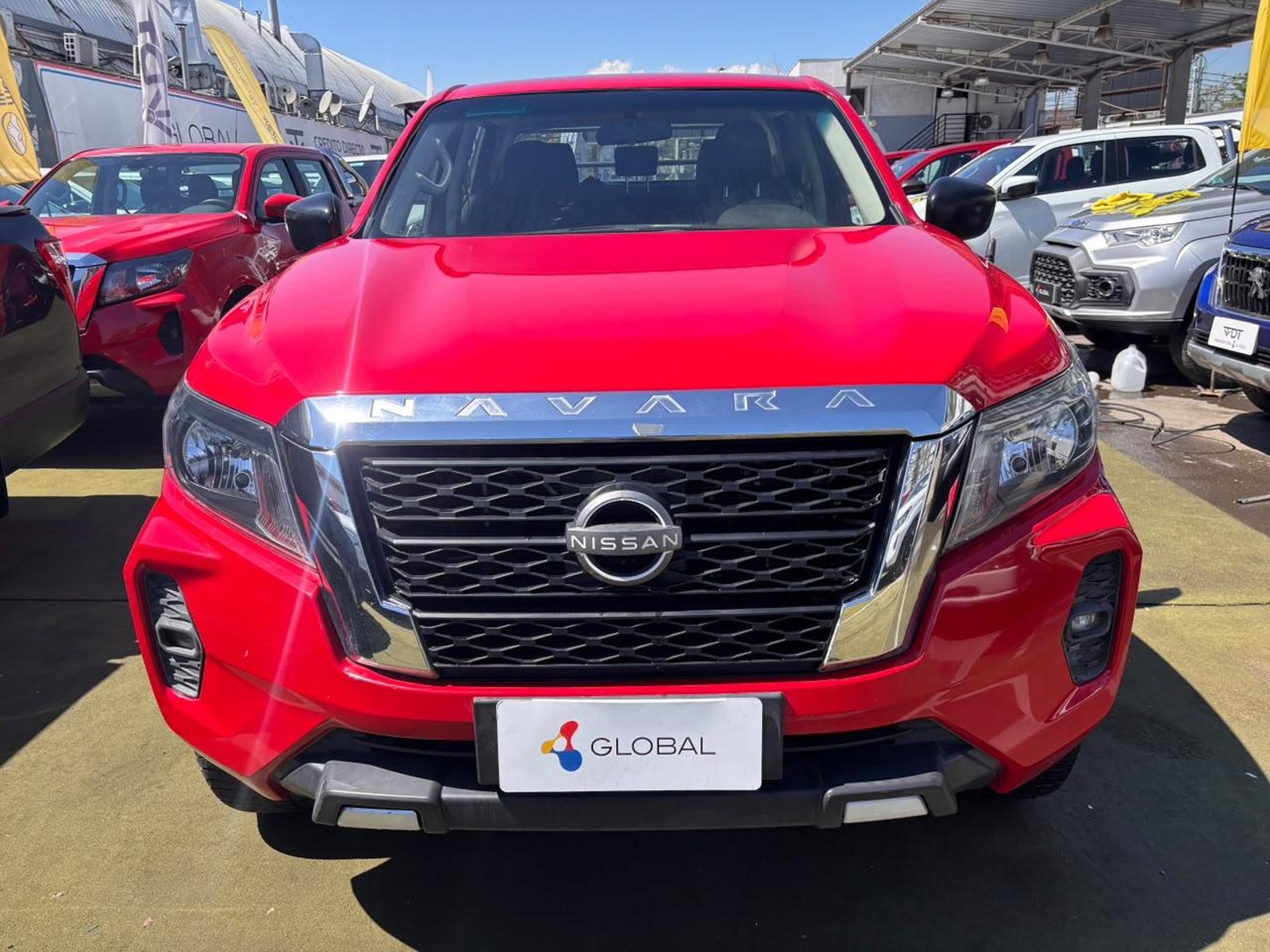 Nissan NAVARA SE 4X4 2.3 2023 - Foto 2 de 10