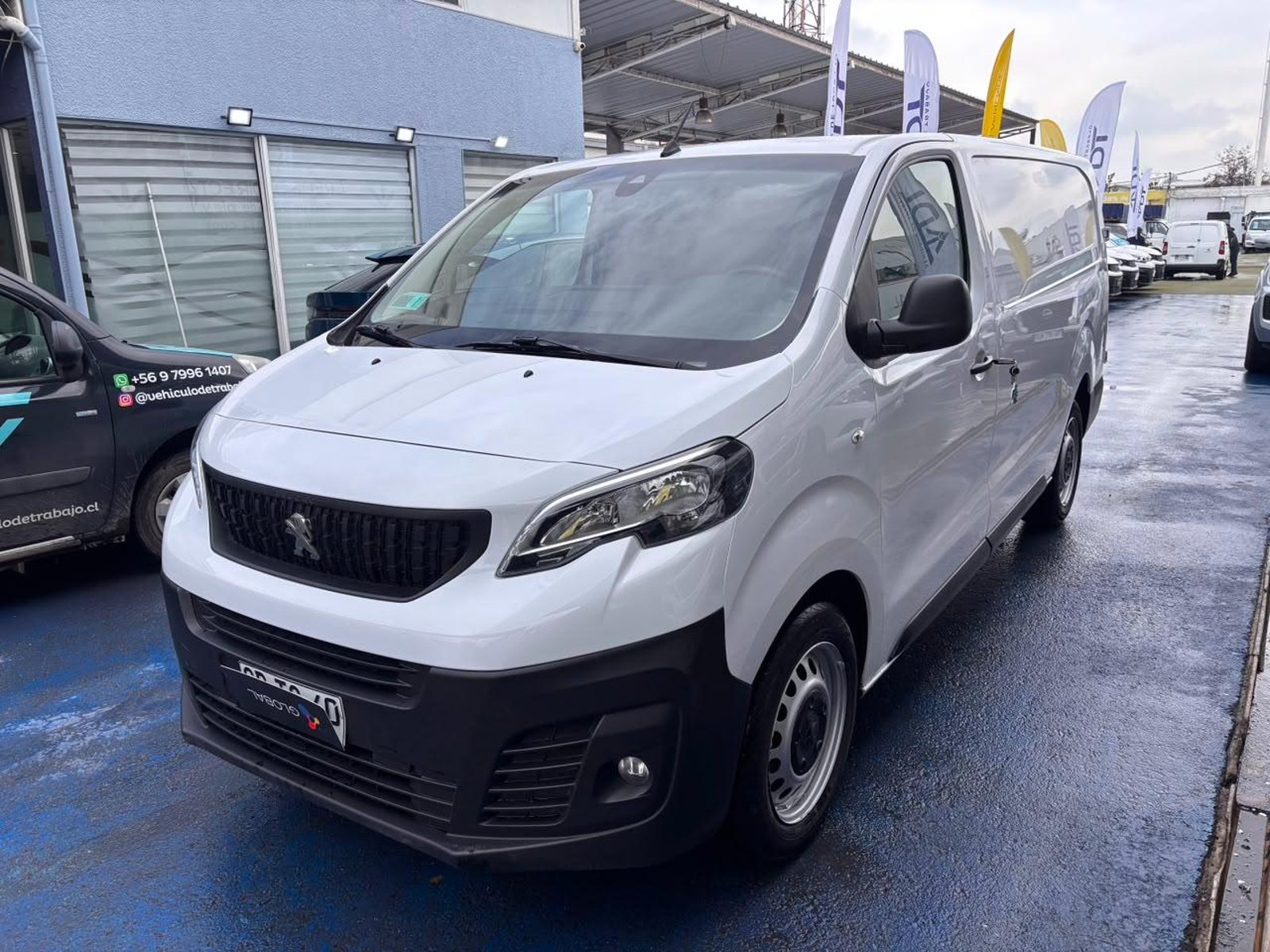 Peugeot EXPERT 2023 - Foto 3 de 10