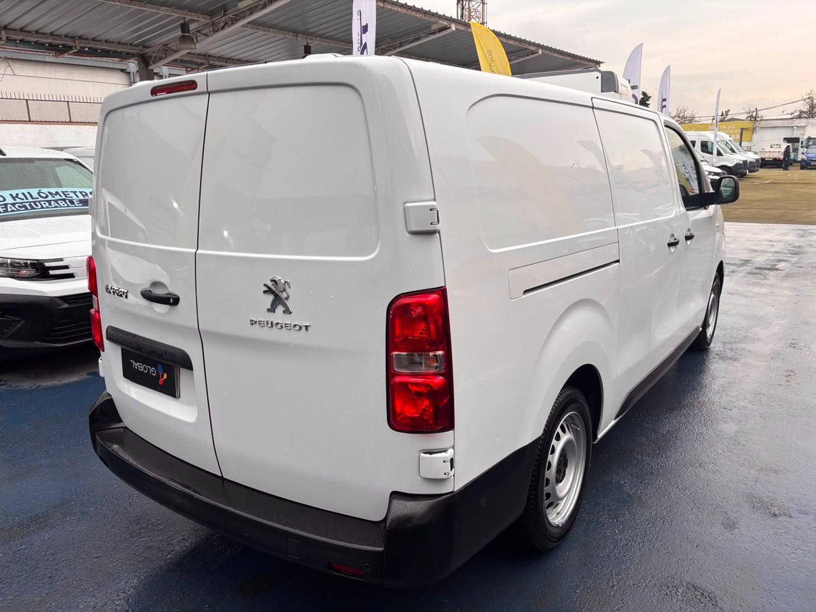 Peugeot EXPERT 2023 - Imagen 8 de 10
