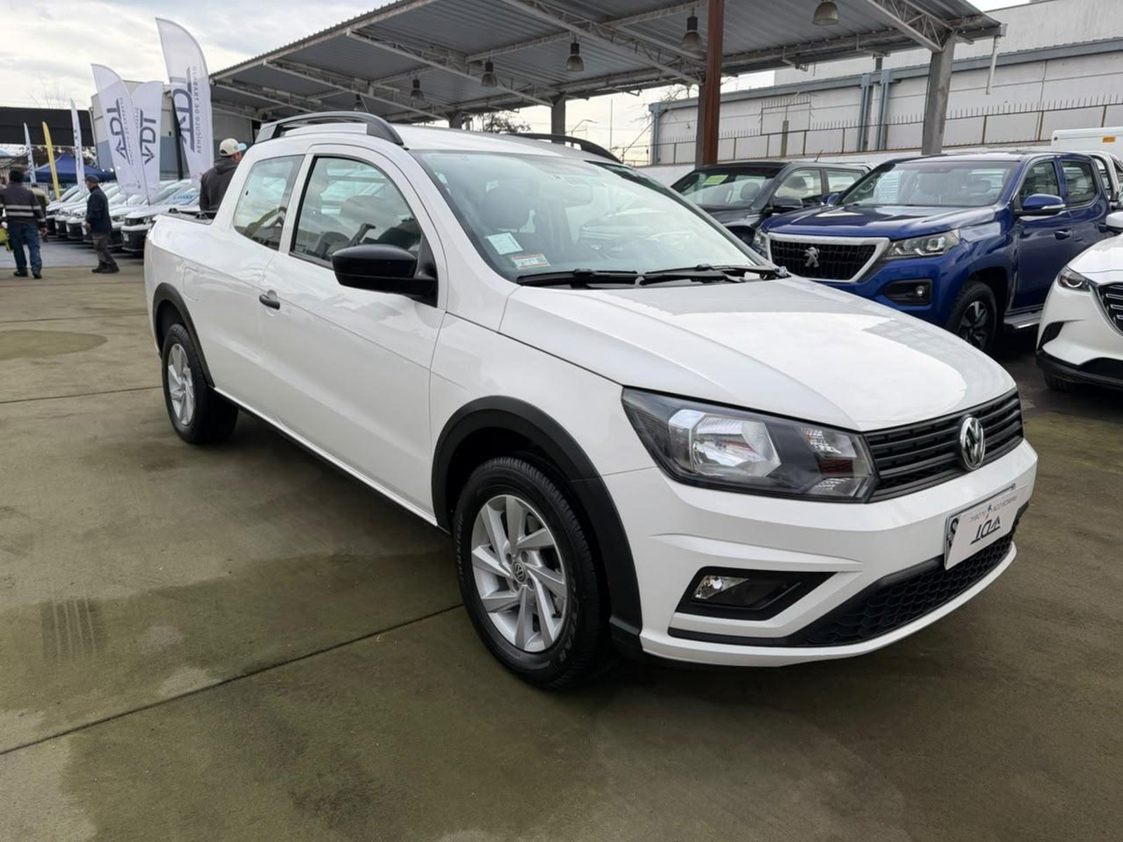 Volkswagen SAVEIRO Cabina Extendida 1.6 2022 - Foto 3 de 10