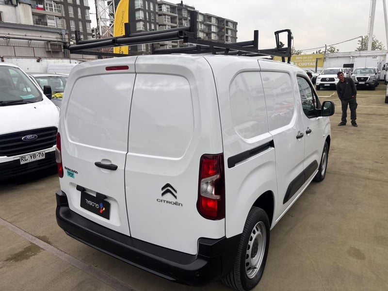 Citroën Berlingo 2024 - Imagen 8 de 10